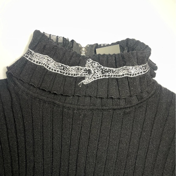 Jawbreaker Dead End Snake Embroidered Turtle Neck Gothic Black Sweater Sz M(US6) - Picture 5 of 10
